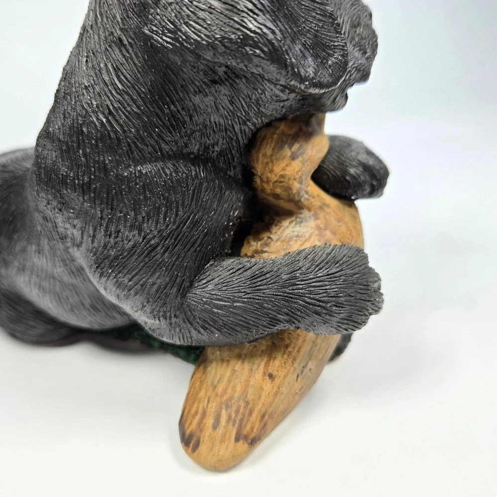 Vintage Living Stone Black Lab Hunting Dog Puppy Figurine with Duck Decoy 1996